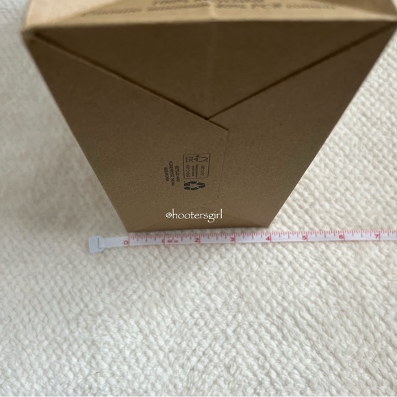 🛍️Set of 2 Kiehl's Shopping Bags🛍️ - Picture 5 of 5